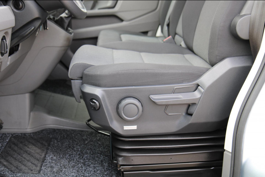 Volkswagen Crafter 35 2.0 TDI L3H2 Comfortline / App connect / Navi / Cruise / PDC 2x
