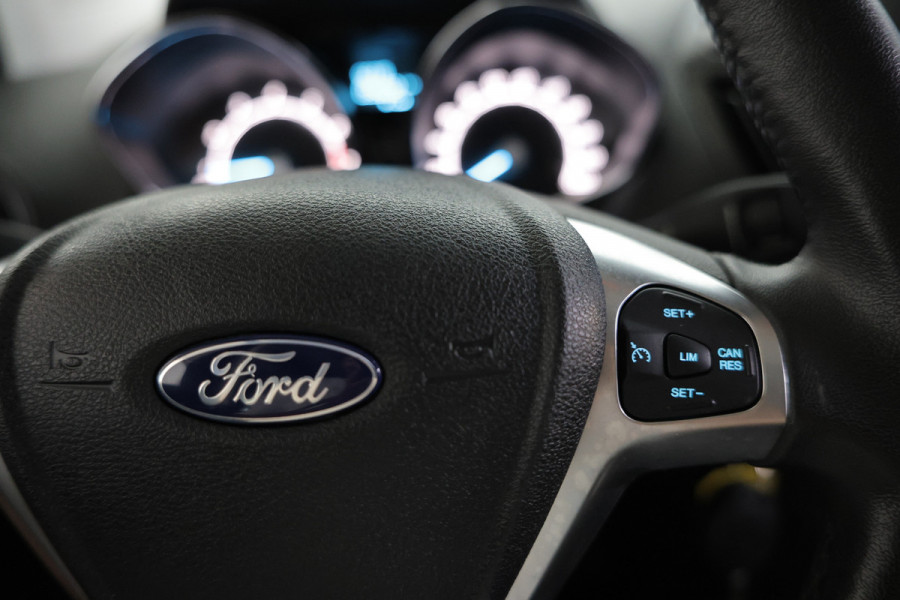 Ford Tourneo Courier 1.0 Titanium PDC CLIMA CRUISE CAMERA STOELVW. '19