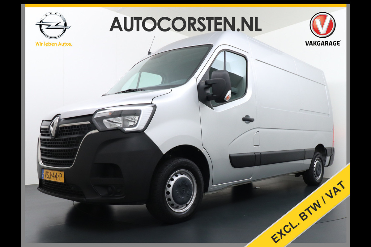 Renault Master T35 2.3dCi 135 L2H2 Apple Carplay/Android Auto Euro 6 Trekhaak Navi Airco 3-Persoons Pdc Led DAB Regen-Lichtsensor Betonplex Vloer Lat om Lat Wandbetimmering Schuifdeur 1e Eigenaar Euro 6 Facelift Model 2.500KG Trekgewicht Renault Master T35 2.3dCi 135 L2H2 Apple Carplay/Android Auto Euro 6 Trekhaak Navi Airco 3-Persoons Pdc Led DAB Regen-Lichtsensor Betonplex Vloer Lat om Lat Wandbetimmering Schuifdeur 1e Eigenaar Euro 6 Facelift Model 2.500KG Trekgewicht
