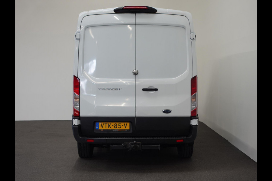 Ford Transit 330 2.0 TDCI L3H2 Trend Navigatie Camera Carplay Trekhaak Cruise control Airco