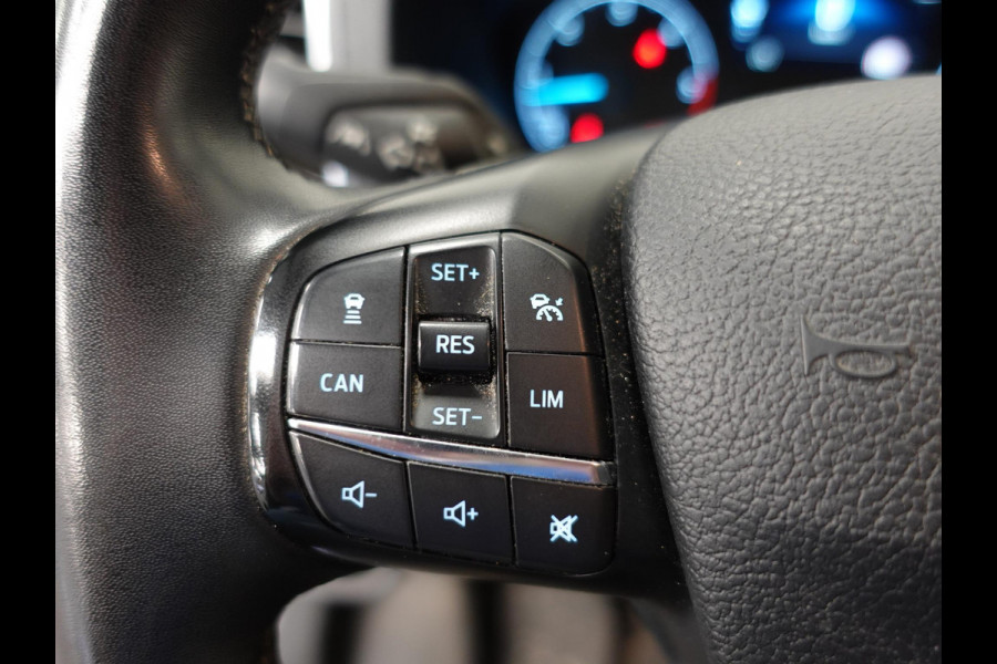 Ford Transit 330 2.0 TDCI L3H2 Trend Navigatie Camera Carplay Trekhaak Cruise control Airco