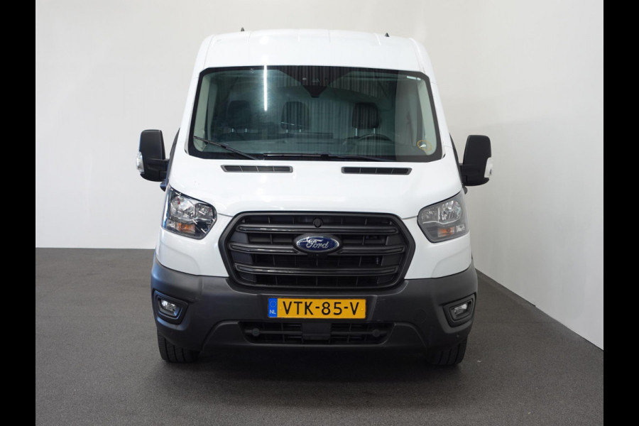 Ford Transit 330 2.0 TDCI L3H2 Trend Navigatie Camera Carplay Trekhaak Cruise control Airco