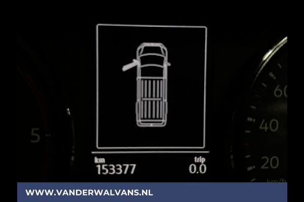 Volkswagen Crafter 2.0 TDI 141pk L3H3 L2H2 Euro6 Airco | Camera | Navigatie | Android Auto | Stoelverwarming Parkeersensoren, Bijrijdersbank, 3000kg trekvermogen, zilver