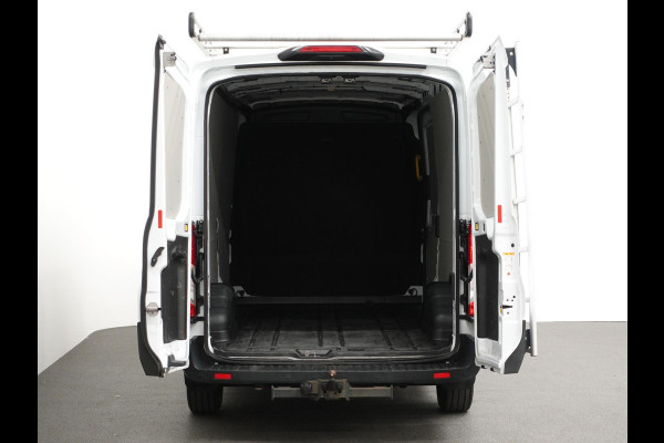 Ford Transit 310 105PK L3H2 Trend Navigatie Airco Parkeersensoren Bluetooth 3Zits Trekhaak Camera