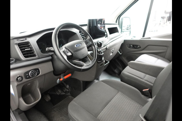 Ford Transit 310 105PK L3H2 Trend Navigatie Airco Parkeersensoren Bluetooth 3Zits Trekhaak Camera