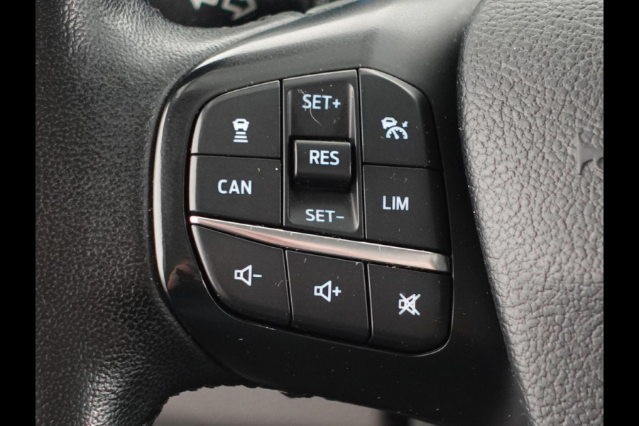 Ford Transit 310 105PK L3H2 Trend Navigatie Airco Parkeersensoren Bluetooth 3Zits Trekhaak Camera