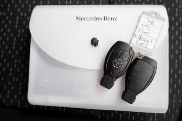 Mercedes-Benz Vito 114 CDI 136pk Compact 9G Automaat 2x Schuifdeur/LED/Camera/Inrichting 05-2022