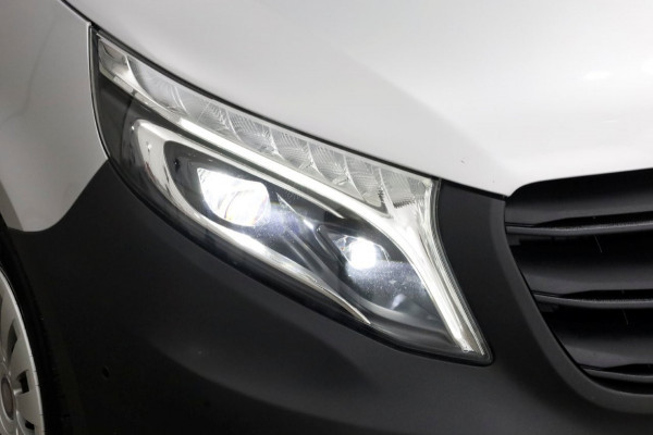 Mercedes-Benz Vito 114 CDI 136pk Compact 9G Automaat 2x Schuifdeur/LED/Camera/Inrichting 05-2022