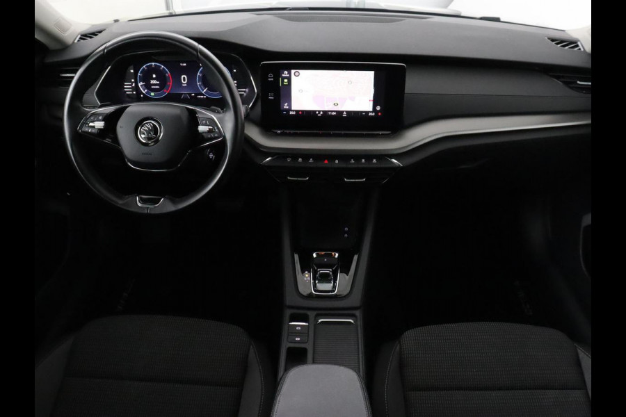 Škoda Octavia 1.0 e-TSI Business Edition | Trekhaak | Carplay | Navigatie | Full LED | Climate control | Parkeerhulp | Cruise control