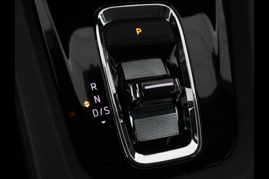 Škoda Octavia 1.0 e-TSI Business Edition | Trekhaak | Carplay | Navigatie | Full LED | Climate control | Parkeerhulp | Cruise control