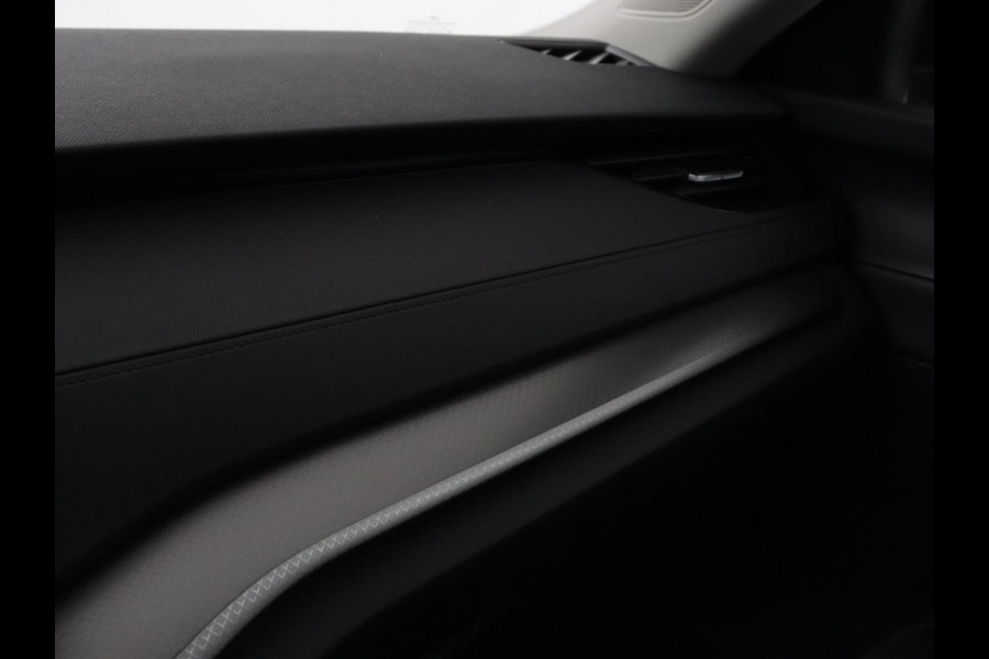 Škoda Octavia 1.0 e-TSI Business Edition | Trekhaak | Carplay | Navigatie | Full LED | Climate control | Parkeerhulp | Cruise control