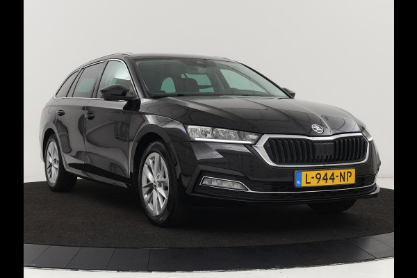 Škoda Octavia 1.0 e-TSI Business Edition | Trekhaak | Carplay | Navigatie | Full LED | Climate control | Parkeerhulp | Cruise control