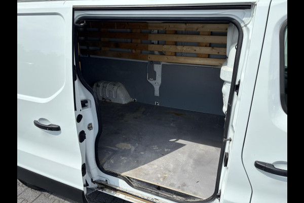 Renault Trafic 2.0 dCi 120 T29 L2H1*NAVI*CRUISE*A/C*HAAK*3PERS*