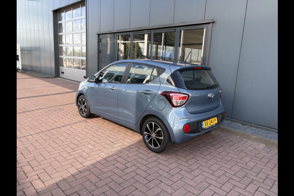 Hyundai i10 1.0i Comfort Smart 5-drs. NAVI/CARPLAY/CRUISE/PDC/15INCH/STOELVERWARMING