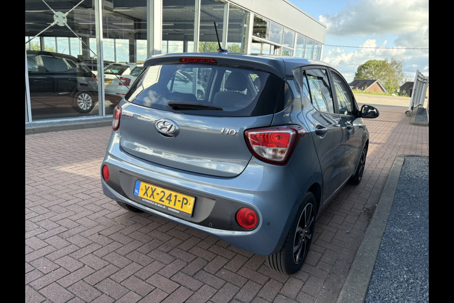 Hyundai i10 1.0i Comfort Smart 5-drs. NAVI/CARPLAY/CRUISE/PDC/15INCH/STOELVERWARMING