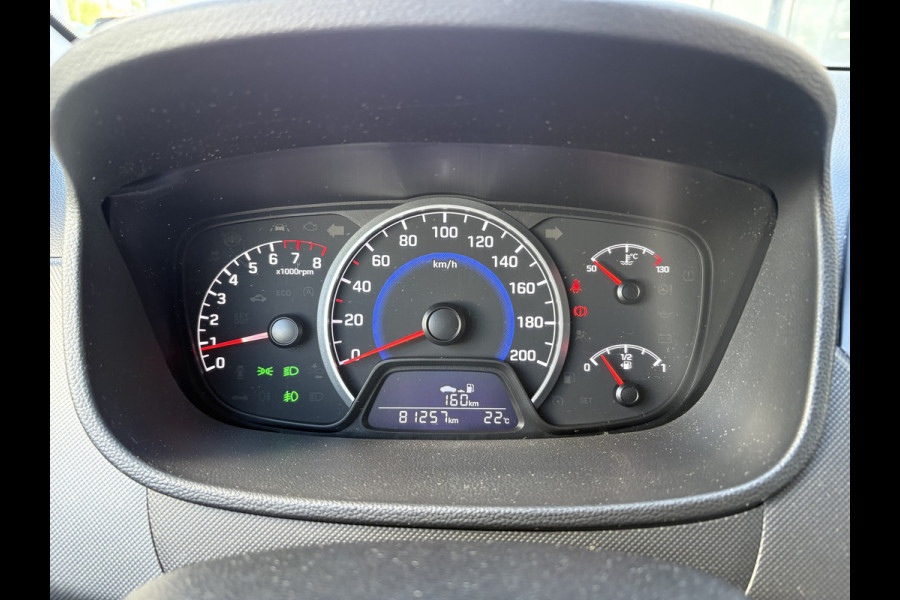 Hyundai i10 1.0i Comfort Smart 5-drs. NAVI/CARPLAY/CRUISE/PDC/15INCH/STOELVERWARMING