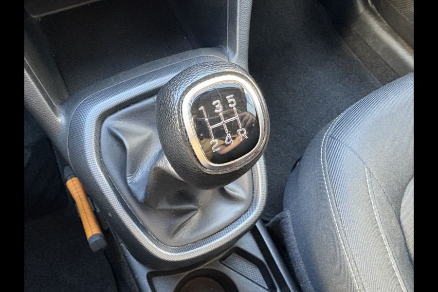 Hyundai i10 1.0i Comfort Smart 5-drs. NAVI/CARPLAY/CRUISE/PDC/15INCH/STOELVERWARMING
