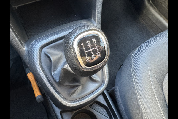 Hyundai i10 1.0i Comfort Smart 5-drs. NAVI/CARPLAY/CRUISE/PDC/15INCH/STOELVERWARMING
