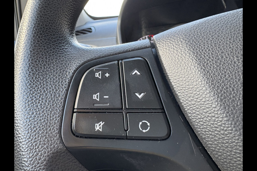Hyundai i10 1.0i Comfort Smart 5-drs. NAVI/CARPLAY/CRUISE/PDC/15INCH/STOELVERWARMING
