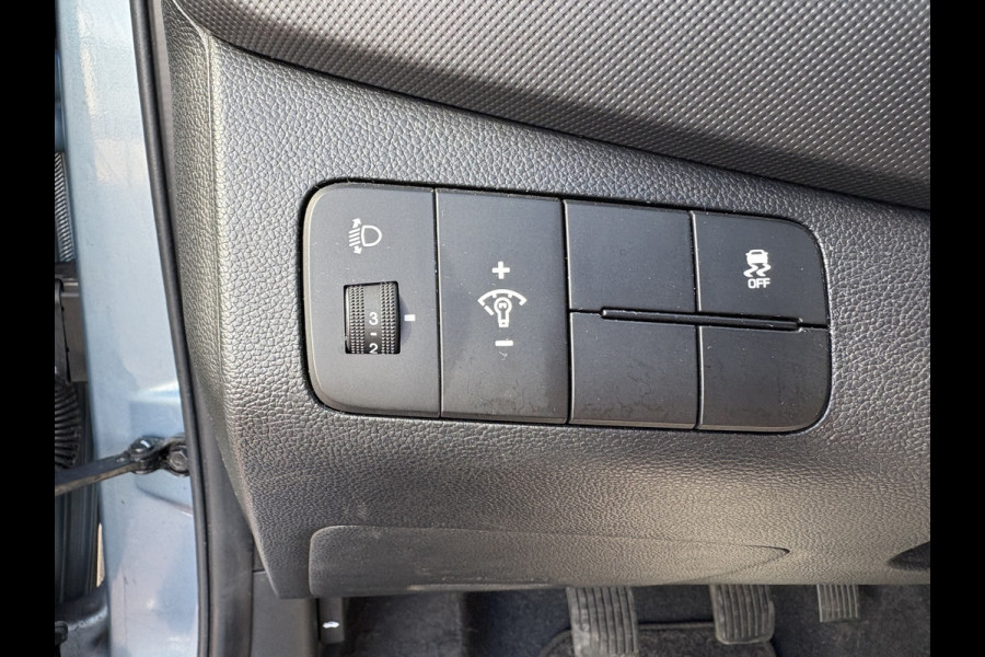 Hyundai i10 1.0i Comfort Smart 5-drs. NAVI/CARPLAY/CRUISE/PDC/15INCH/STOELVERWARMING