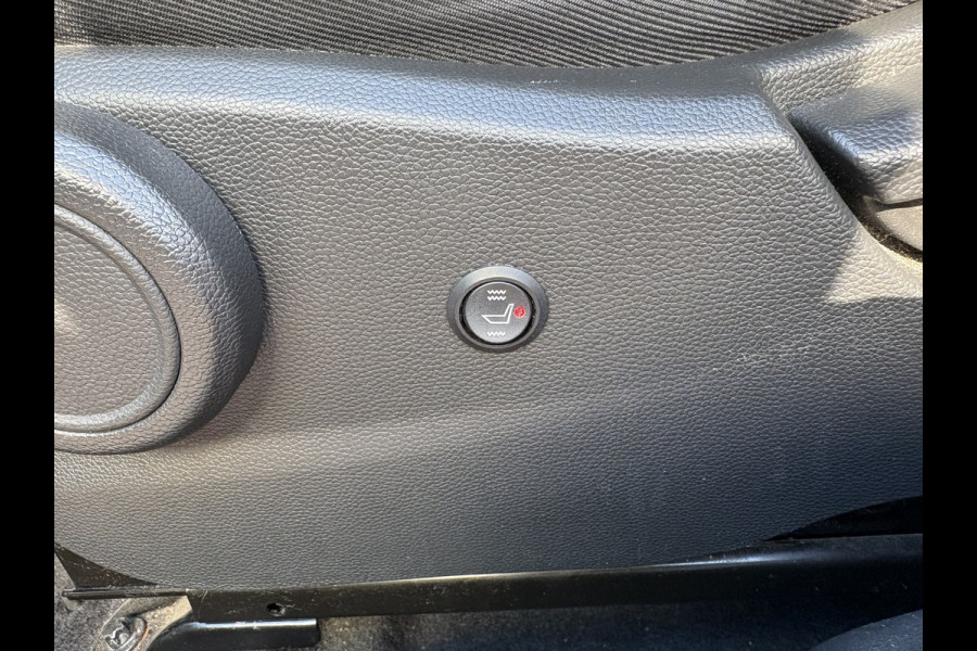 Hyundai i10 1.0i Comfort Smart 5-drs. NAVI/CARPLAY/CRUISE/PDC/15INCH/STOELVERWARMING