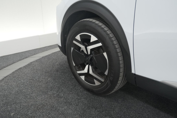 Peugeot 2008 PureTech 100 Allure | 360 Camera | Dodehoekdetectie | Navigatie | Apple Carplay
