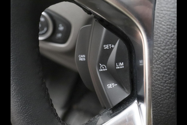 Ford Transit Connect 1.5 EcoBlue L2 Trend Automaat Navigatie Airco Parkeersensoren Cruise Control 3Zits Camera DAB+