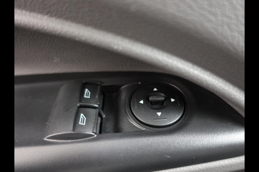 Ford Transit Connect 1.5 EcoBlue L2 Trend Automaat Navigatie Airco Parkeersensoren Cruise Control 3Zits Camera DAB+
