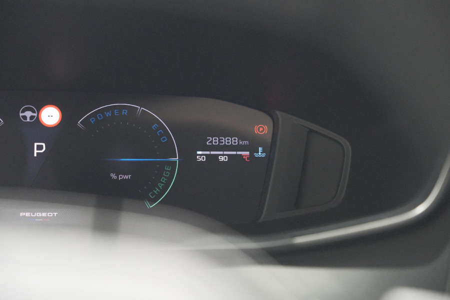 Peugeot 208 Hybrid 100 e-DCS6 Allure | Camera | Apple Carplay | Keyless Entry | Parkeersensoren