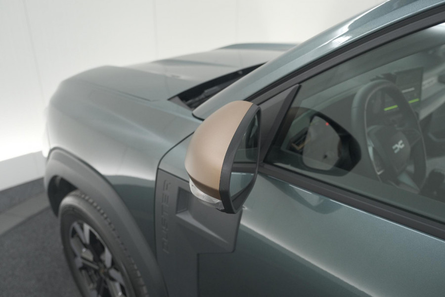 Dacia Duster Mild Hybrid 130 Extreme | Camera | Apple Carplay | Parkeersensoren | Stuurwielverwarming