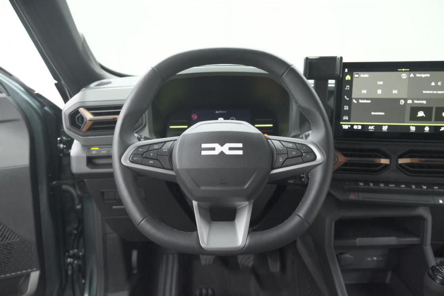 Dacia Duster Mild Hybrid 130 Extreme | Camera | Apple Carplay | Parkeersensoren | Stuurwielverwarming
