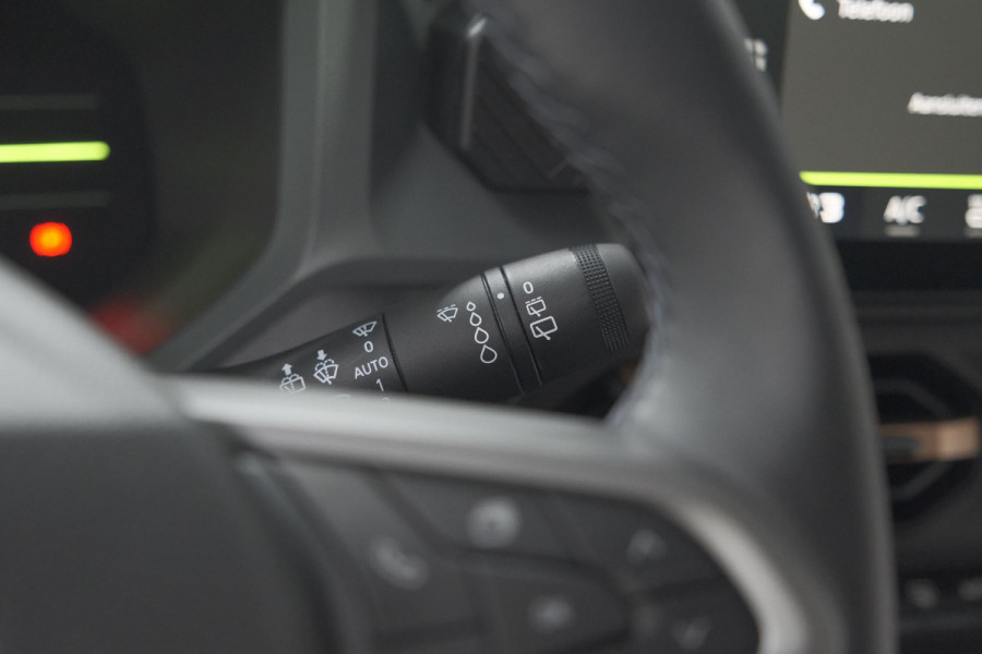 Dacia Duster Mild Hybrid 130 Extreme | Camera | Apple Carplay | Parkeersensoren | Stuurwielverwarming
