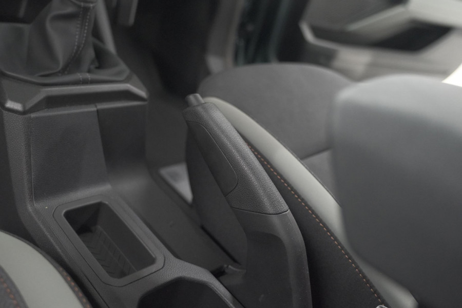 Dacia Duster Mild Hybrid 130 Extreme | Camera | Apple Carplay | Parkeersensoren | Stuurwielverwarming