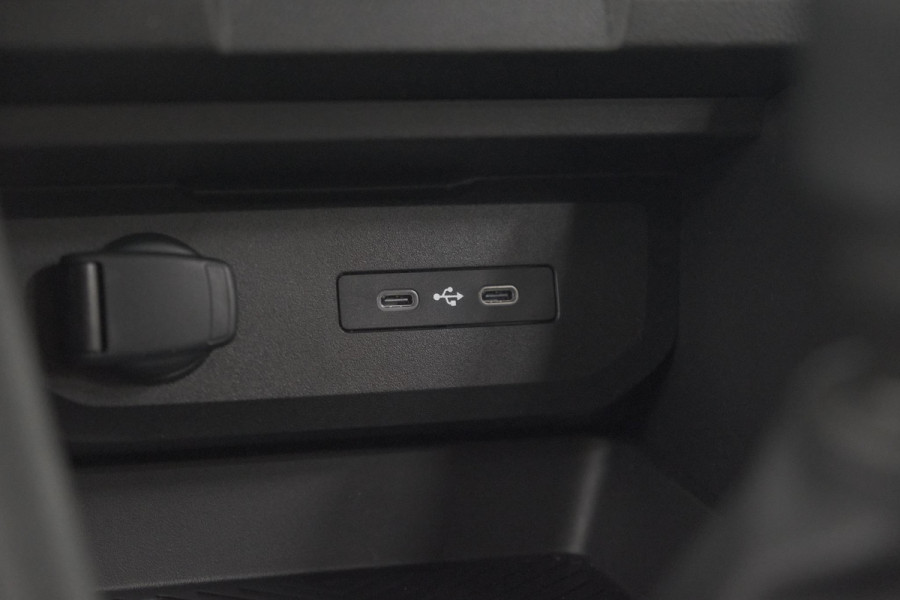Dacia Duster Mild Hybrid 130 Extreme | Camera | Apple Carplay | Parkeersensoren | Stuurwielverwarming