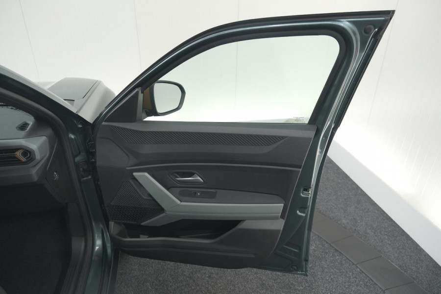 Dacia Duster Mild Hybrid 130 Extreme | Camera | Apple Carplay | Parkeersensoren | Stuurwielverwarming