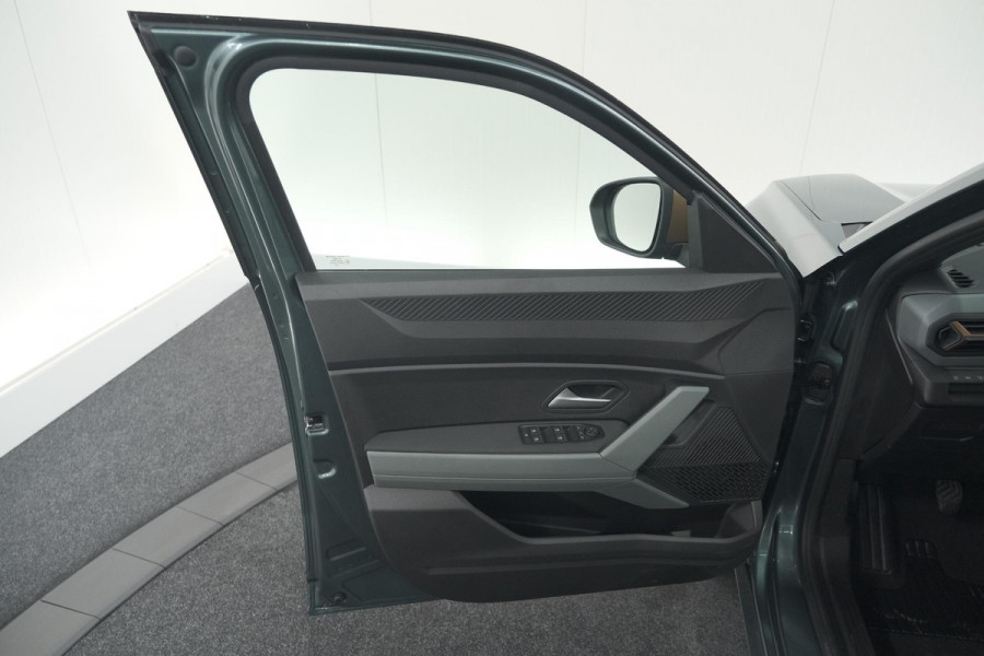 Dacia Duster Mild Hybrid 130 Extreme | Camera | Apple Carplay | Parkeersensoren | Stuurwielverwarming