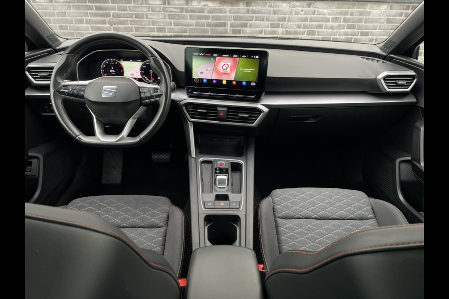 Seat Leon Sportstourer 1.5 eTSI FR | Elek. Trekhaak | LED | Carplay | Camera | Navi | Keyless | Adap. Cruise