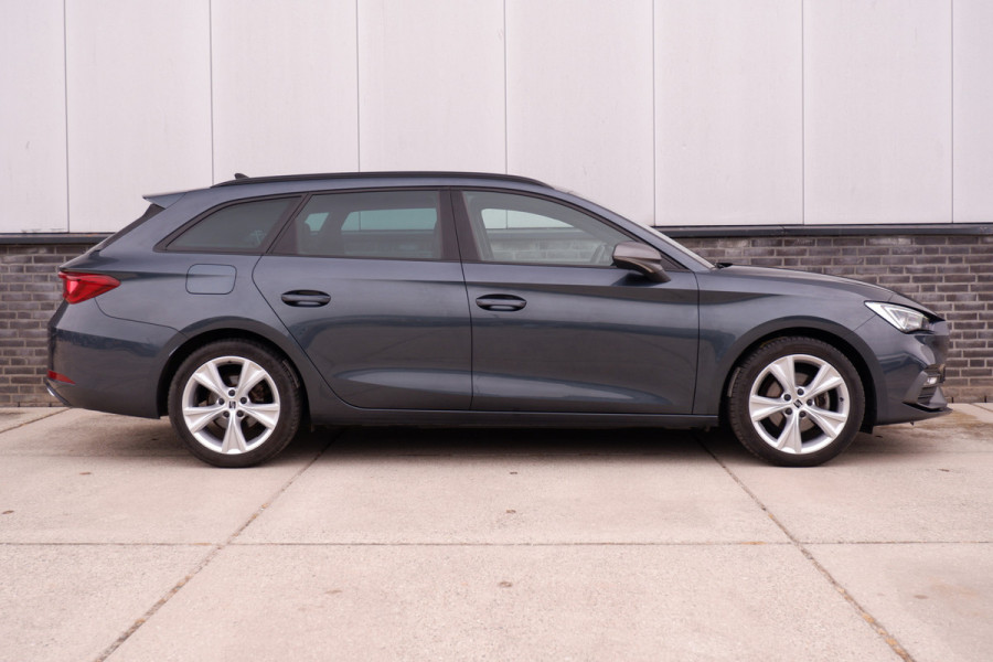 Seat Leon Sportstourer 1.5 eTSI FR | Elek. Trekhaak | LED | Carplay | Camera | Navi | Keyless | Adap. Cruise