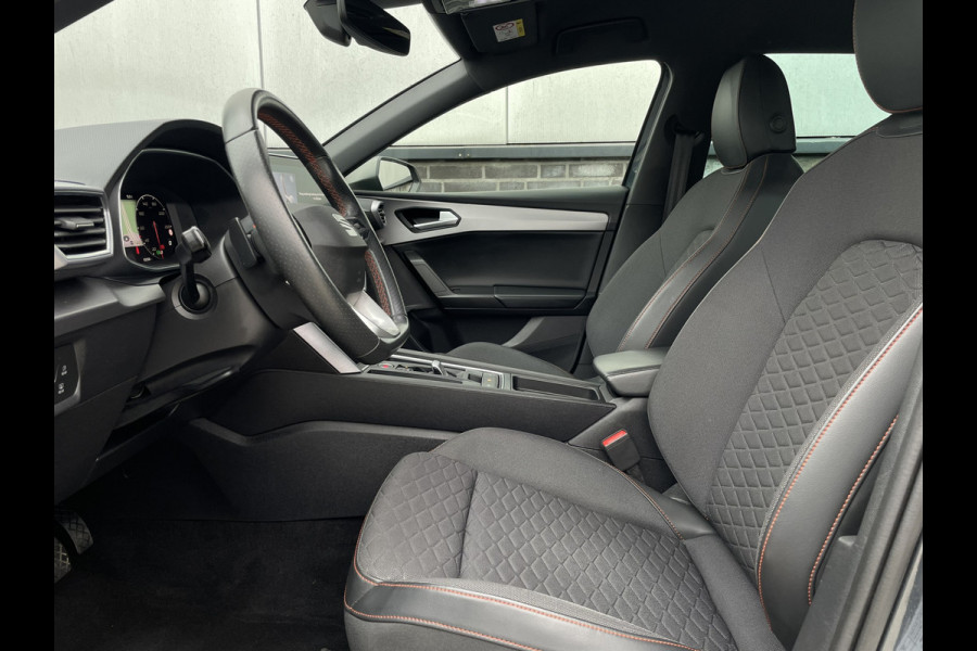 Seat Leon Sportstourer 1.5 eTSI FR | Elek. Trekhaak | LED | Carplay | Camera | Navi | Keyless | Adap. Cruise