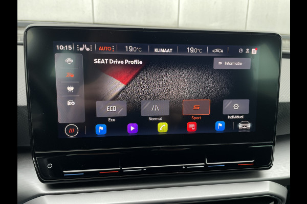 Seat Leon Sportstourer 1.5 eTSI FR | Elek. Trekhaak | LED | Carplay | Camera | Navi | Keyless | Adap. Cruise