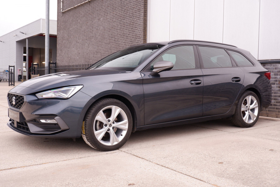 Seat Leon Sportstourer 1.5 eTSI FR | Elek. Trekhaak | LED | Carplay | Camera | Navi | Keyless | Adap. Cruise