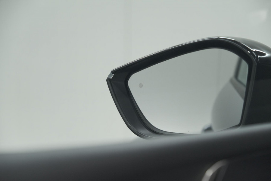 Citroën C5 X 1.6 Plug-in Hybrid 225 Shine | Camera | Adaptieve Cruise Control | Apple Carplay | Parkeersensoren