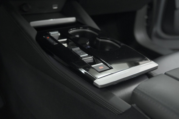 Citroën C5 X 1.6 Plug-in Hybrid 225 Shine | Camera | Adaptieve Cruise Control | Apple Carplay | Parkeersensoren
