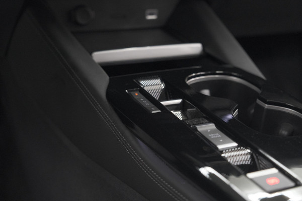 Citroën C5 X 1.6 Plug-in Hybrid 225 Shine | Camera | Adaptieve Cruise Control | Apple Carplay | Parkeersensoren
