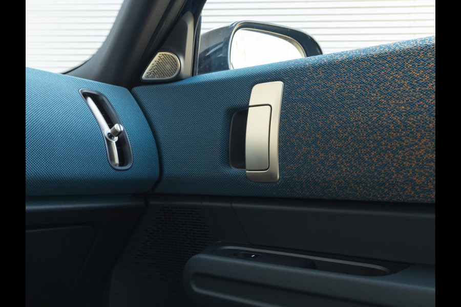 MINI Countryman 1.5 C Favoured - XL Pakket - Pano - Trekhaak - Memoryzetel
