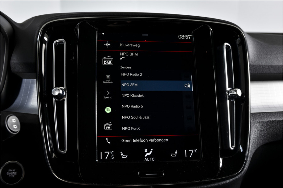 Volvo XC40 1.5 T4 Plug-in hybrid Inscription Expression | Dig. Cockpit | Adapt. Cruise | Stoel-+Stuurverw. | PDC | Camera | NAV + App. Connect | ECC | Elek. Klep | LM 18" | 6947