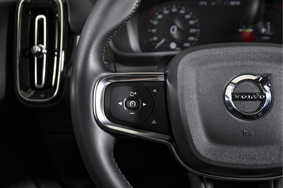 Volvo XC40 1.5 T4 Plug-in hybrid Inscription Expression | Dig. Cockpit | Adapt. Cruise | Stoel-+Stuurverw. | PDC | Camera | NAV + App. Connect | ECC | Elek. Klep | LM 18" | 6947
