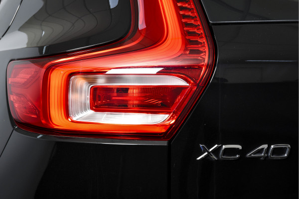 Volvo XC40 1.5 T4 Plug-in hybrid Inscription Expression | Dig. Cockpit | Adapt. Cruise | Stoel-+Stuurverw. | PDC | Camera | NAV + App. Connect | ECC | Elek. Klep | LM 18" | 6947