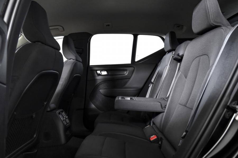 Volvo XC40 1.5 T4 Plug-in hybrid Inscription Expression | Dig. Cockpit | Adapt. Cruise | Stoel-+Stuurverw. | PDC | Camera | NAV + App. Connect | ECC | Elek. Klep | LM 18" | 6947