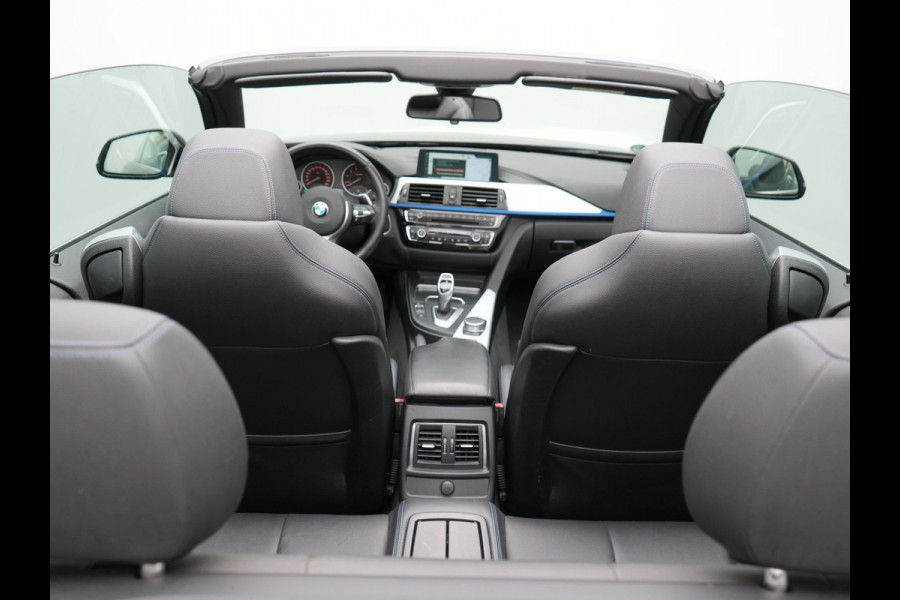 BMW 4 Serie Cabrio 420i M Sport Automaat 184pk | Lederen Sportstoelen Memory Verwarmd | Navi Pro | Head-up Display | Camera | LED |